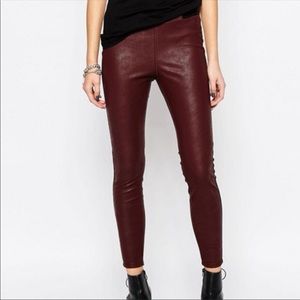 Blank NYC MAROON LEGGINGS.  WAX COAT FINISH.